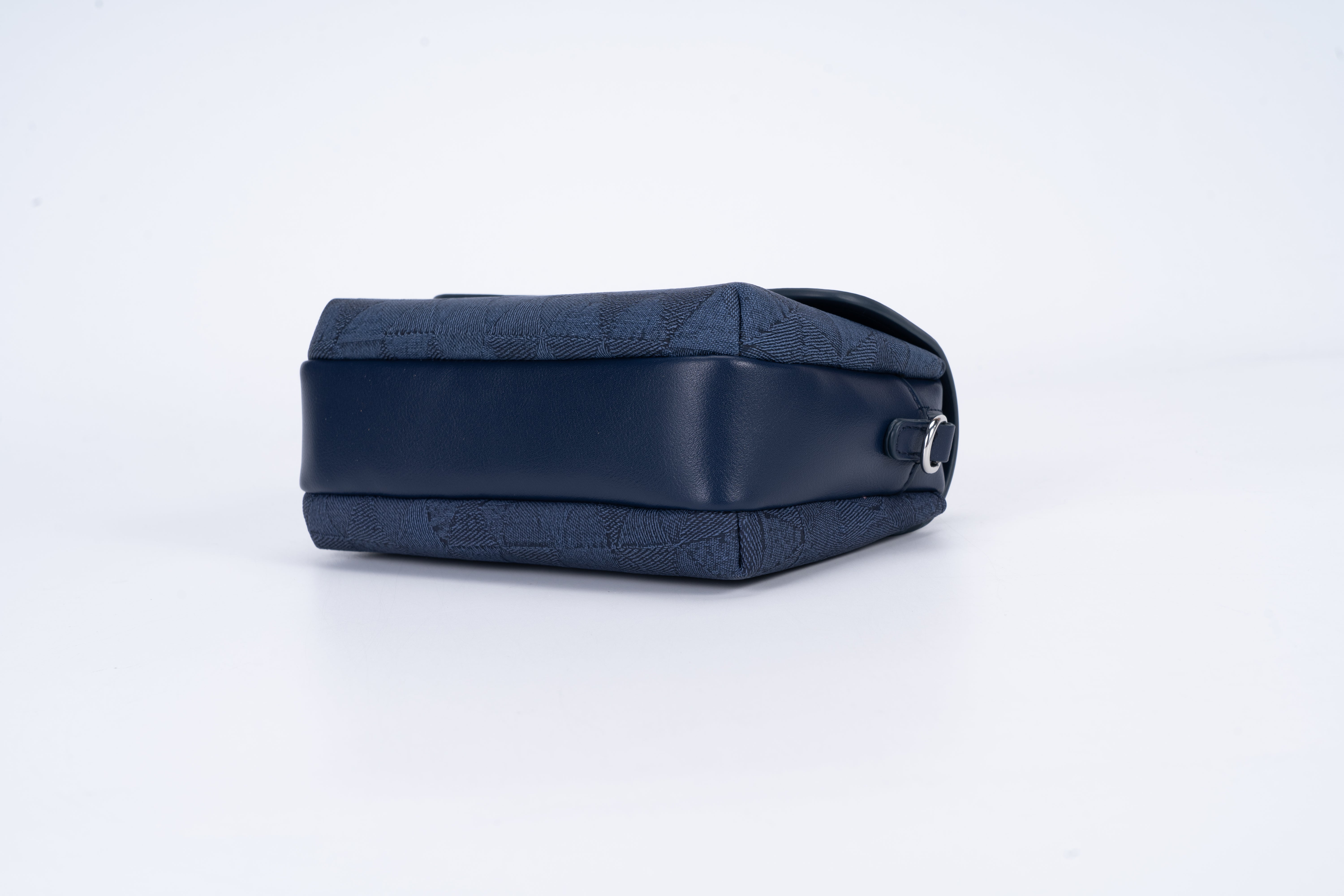 Navy blue crossbody handbag hotsell