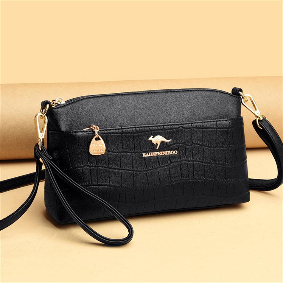 Fashionable women's handbag of flexible leather - Black