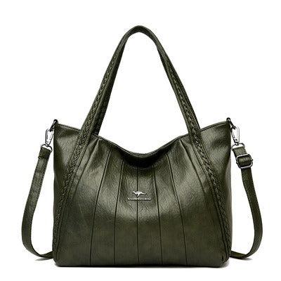 Large women hand bag of Flexible leather in Green
