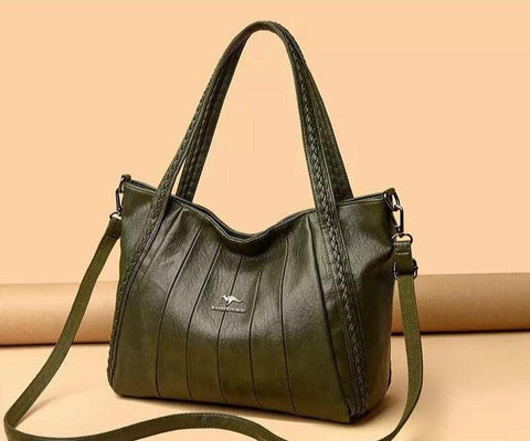 Large women hand bag of Flexible leather in Green