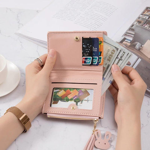 Women's leather wallet with an elegant exterior design - pink
